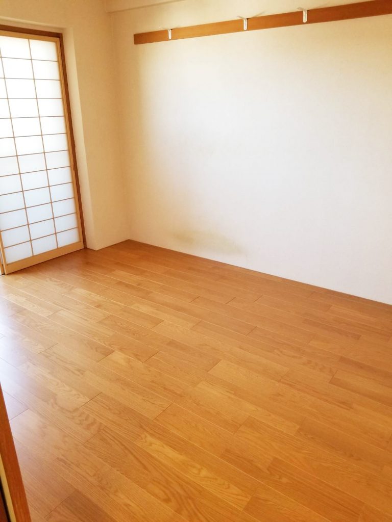 フローリング張替え